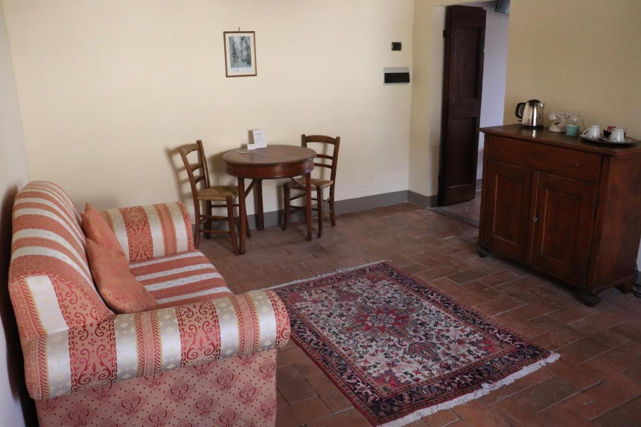 Hotel Relais Palazzo Di Luglio Сансеполкро Екстериор снимка